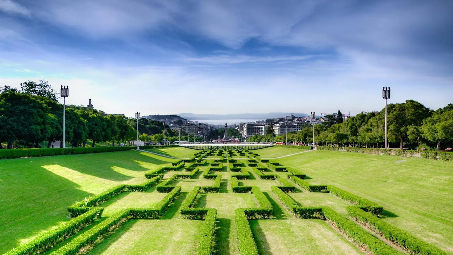 Go Native Lisbon - Vip City